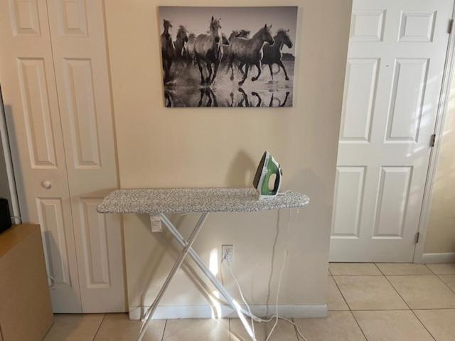 Private Room Near Miami Airport - Free Parking - 01 מראה חיצוני תמונה